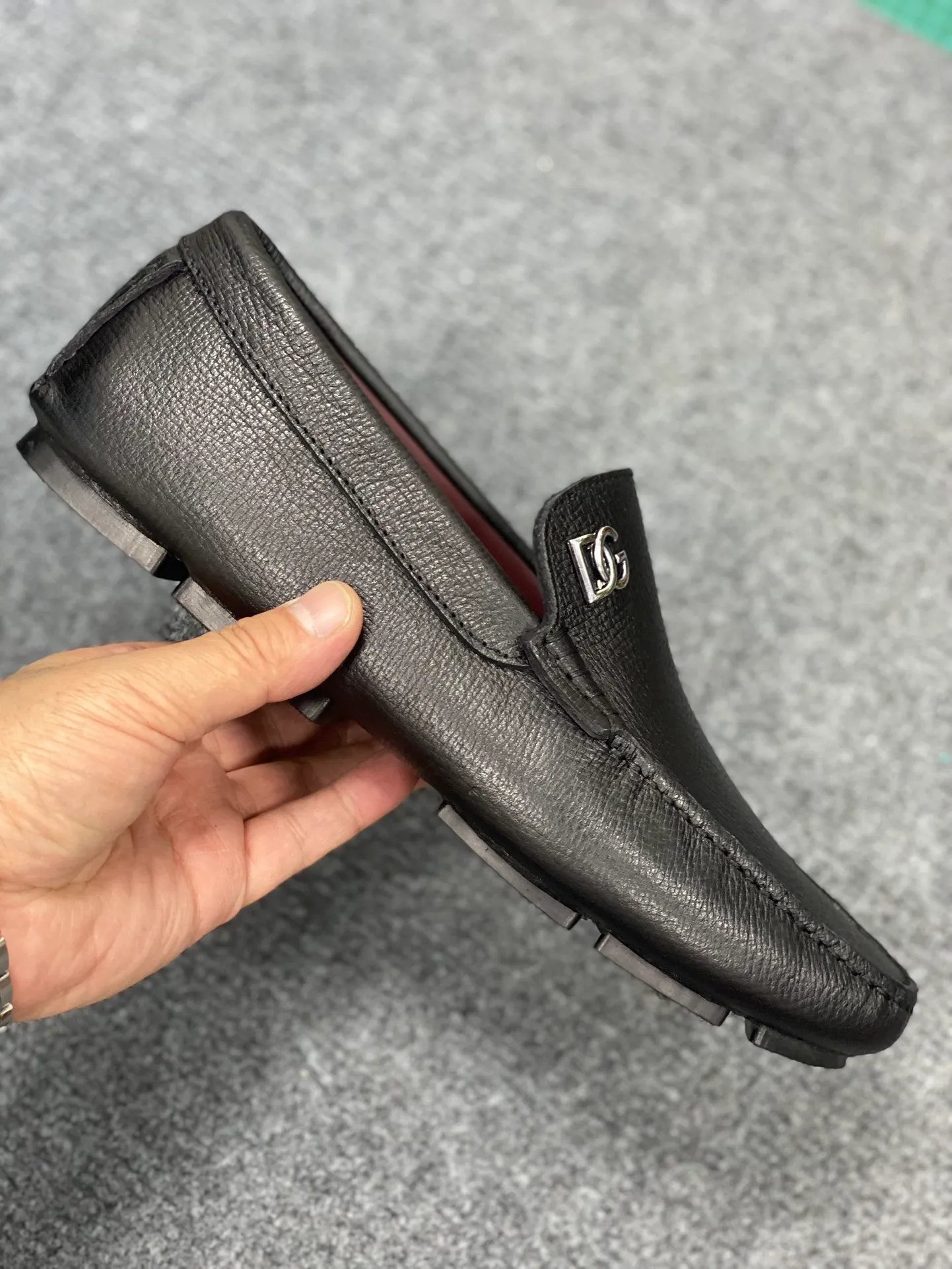 Men's Men's Shoes Men's Men's Shoes 💰700 new style "DG Duban Spring New Casual Driving Shoes" latest hot style, top brand luxury ~ purchasing agency, top quality ~.  The upper is made of imported original cowhide with fine workmanship. The original stylish and stylish soft rubber wear-resistant and non-slip outsole is light and comfortable on the feet. The real thing looks better in real life, 38-45